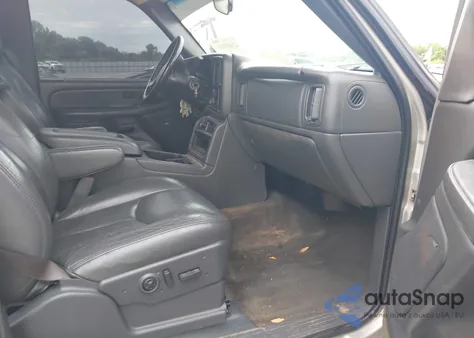 2005 Chevrolet Silverado 1500 Z71 z USA, uszkodzony, nr VIN 2GCEK13T151361101